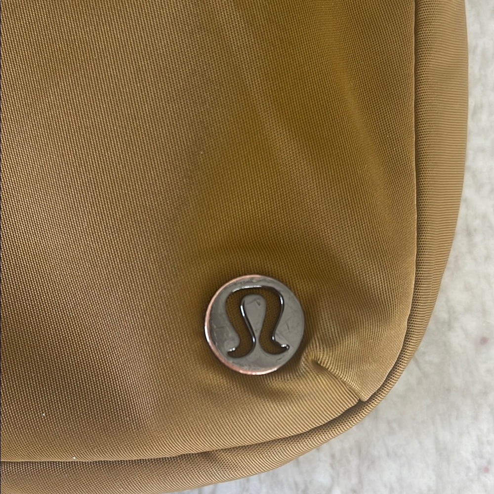 Lululemon Brown Crossbody Bag - Picture 4 of 7